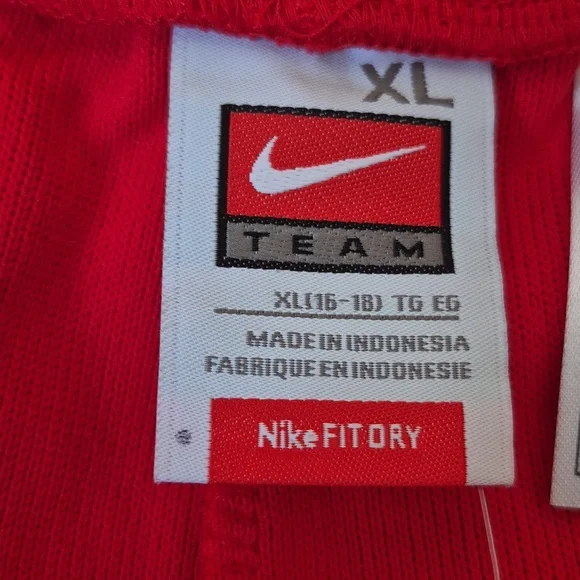 Nike Red Track Pants - Picture 11 of 12